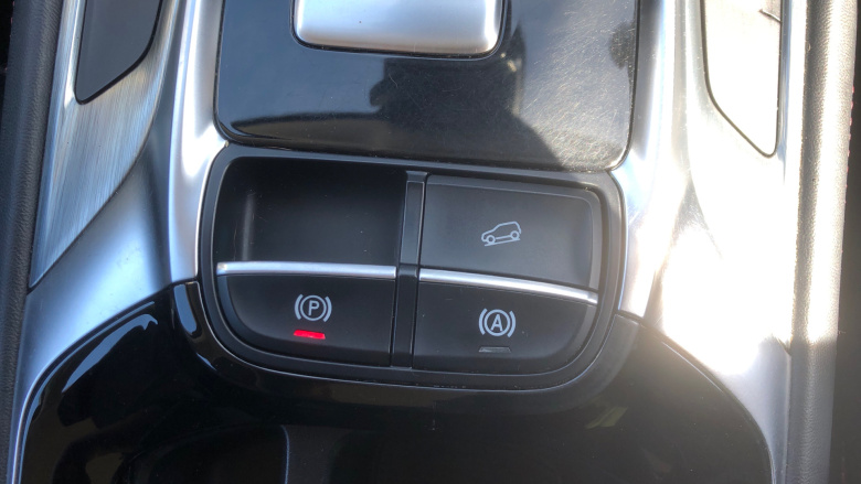 MG Hs 1.5 T-GDI Excite 5dr DCT Petrol Hatchback